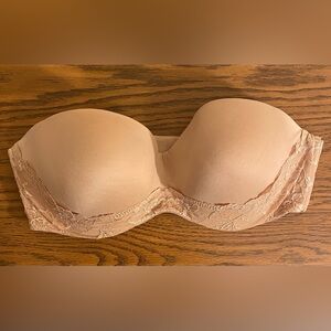 Victoria's Secret Bra Women's 32D Beige Lined Strapless Body by Victoria